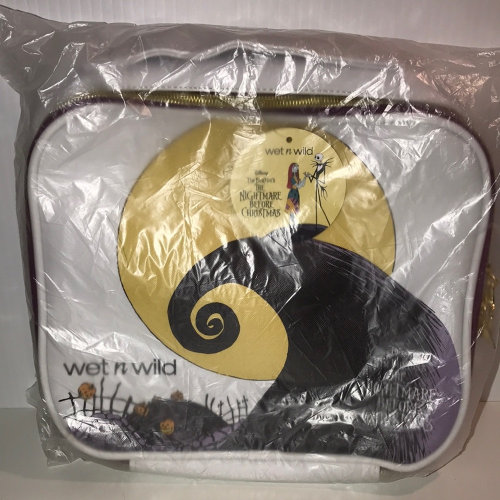 Wet n Wild Nightmare Before Christmas Makeup Bag brand new in sealed bag